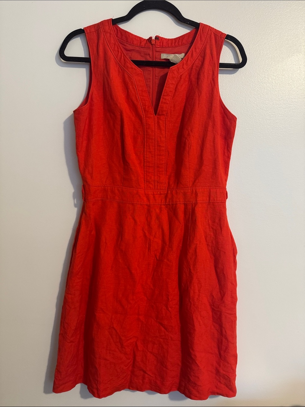 Banana Republic Linen Blend Sleeveless Red V-Neck Dress